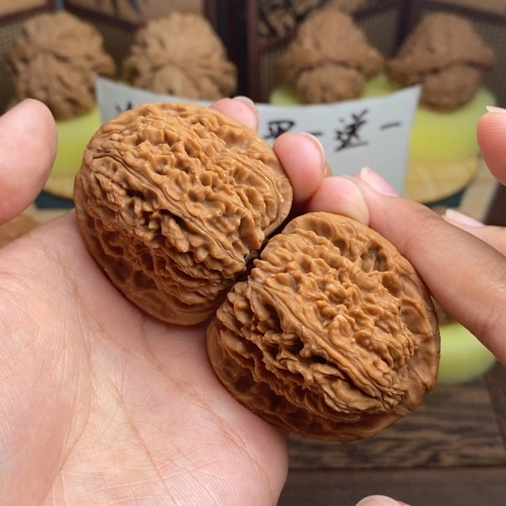 指***来吊坠文玩核桃41全品南疆石 142