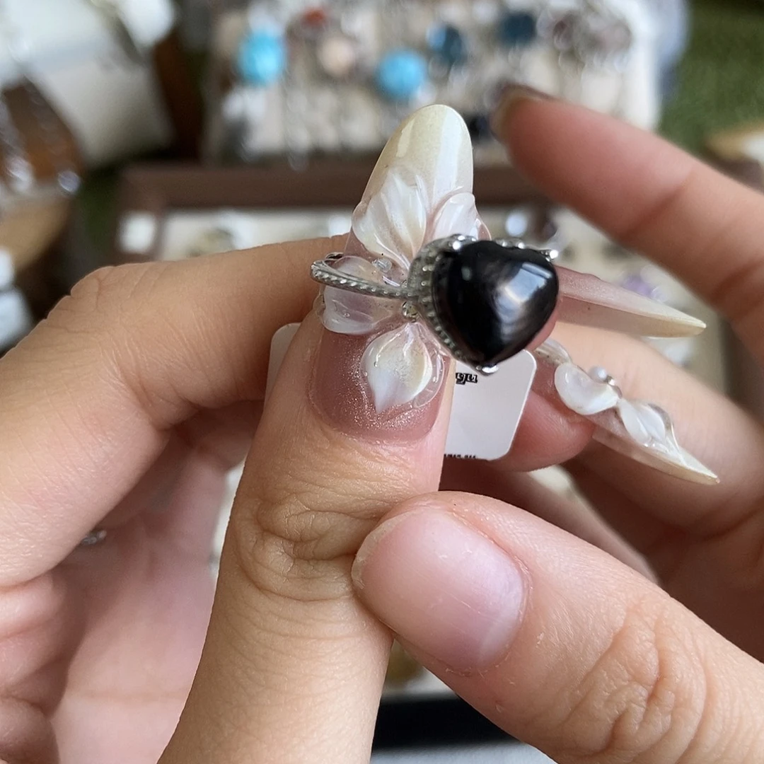 小***羊烟晶戒指银S925镶嵌爱心金运石