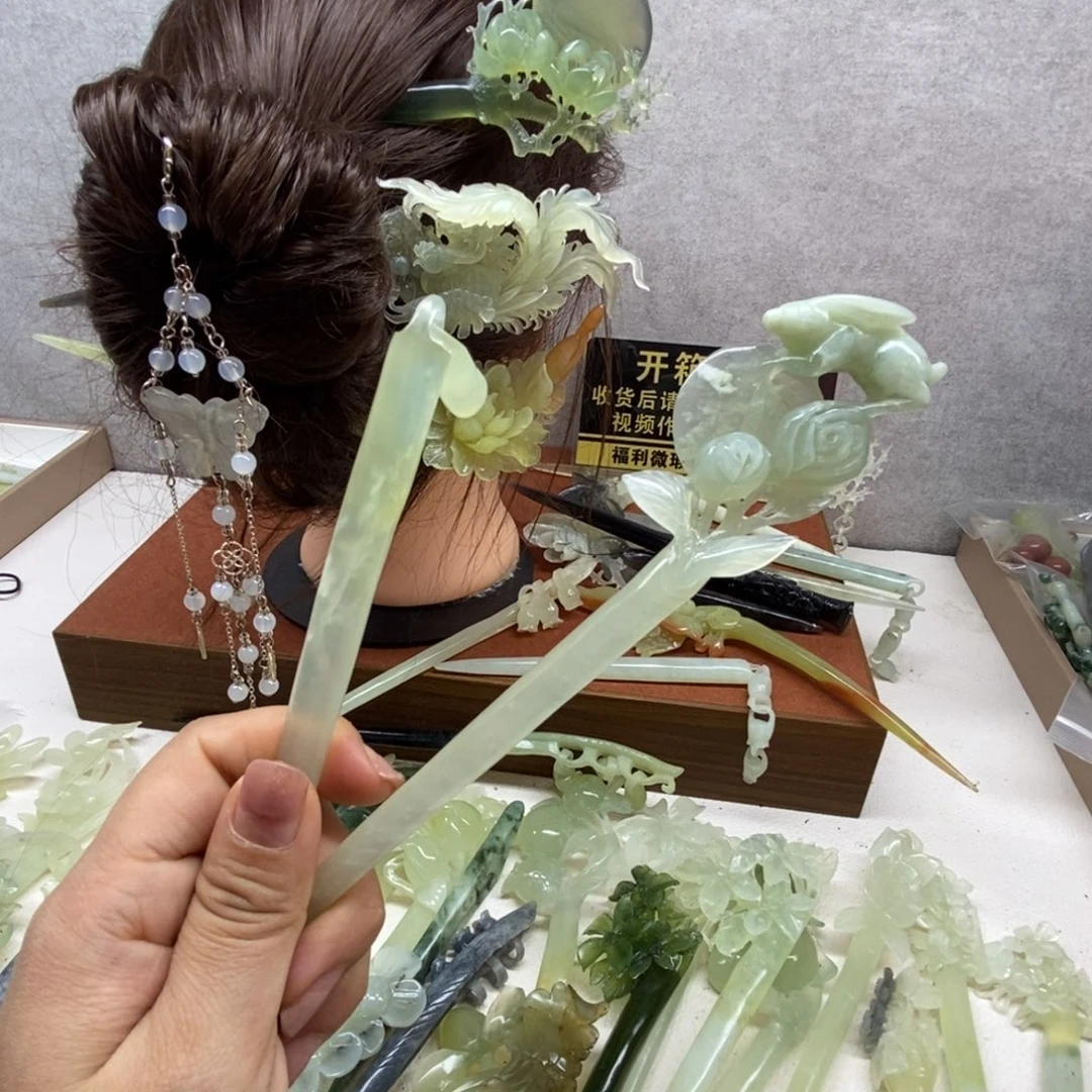 蛇纹石玉未镶嵌发饰