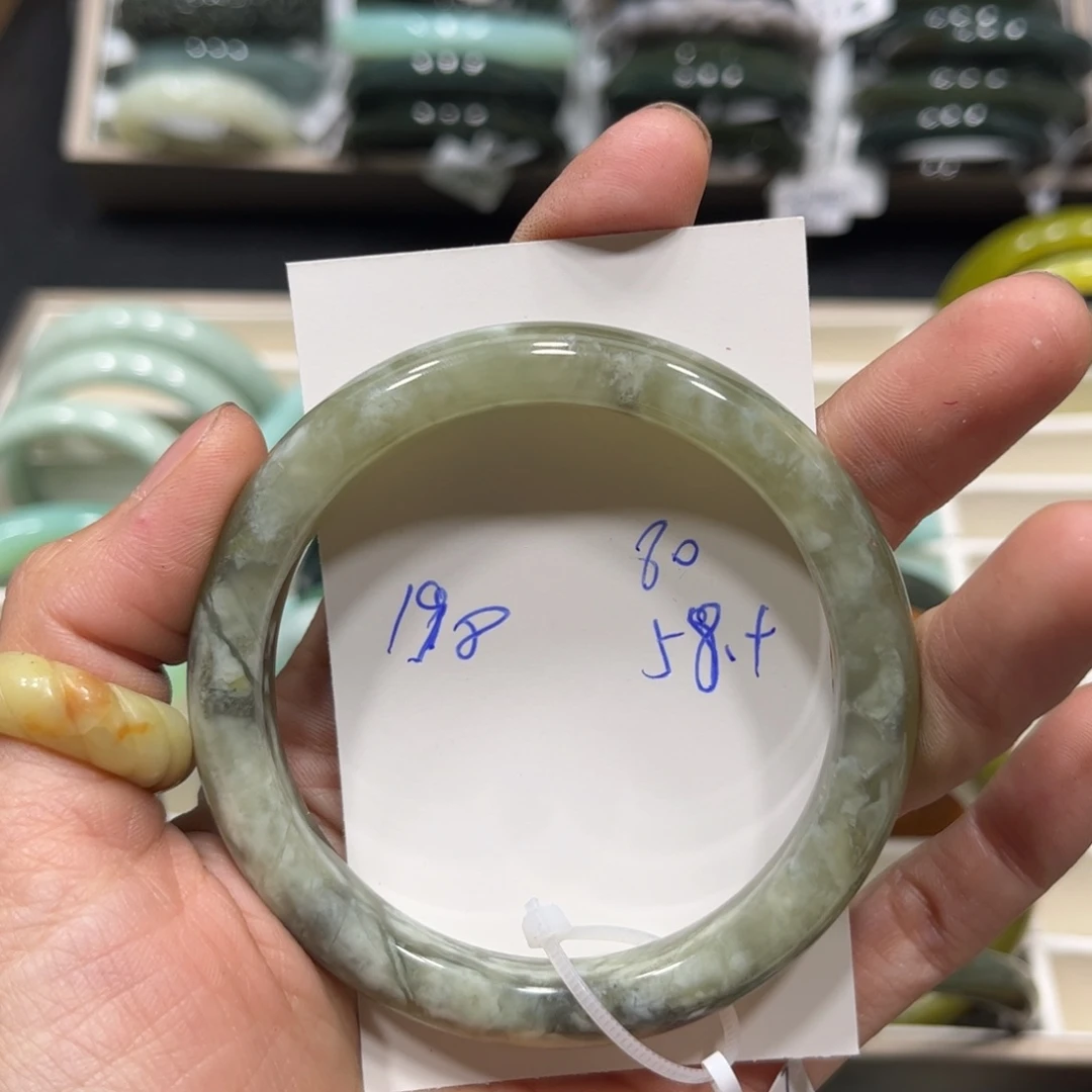 和田玉手镯未镶嵌❤️***