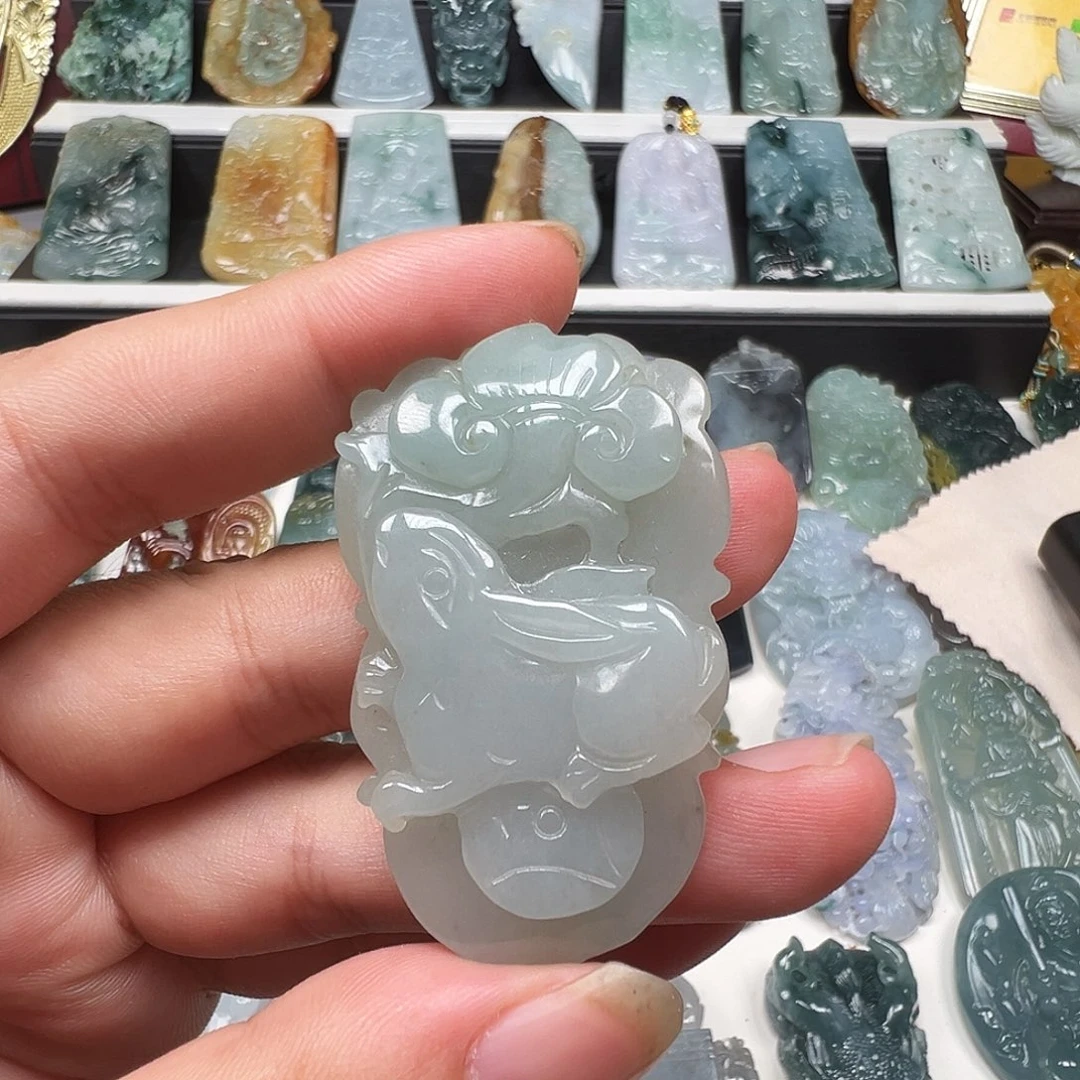 翡翠未镶嵌颈饰天然
