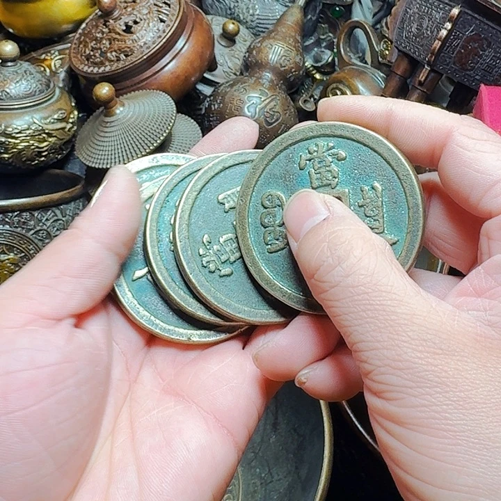 铜器摆件收收藏藏