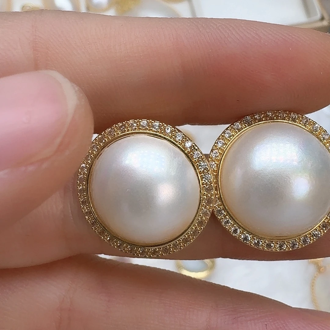 未镶嵌拼合珍珠（马贝珠）耳饰