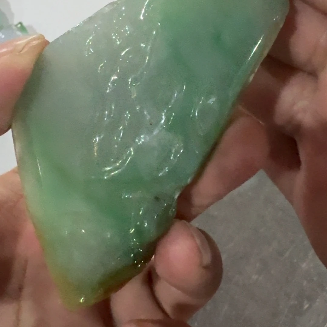 定制翡翠未镶嵌翡翠