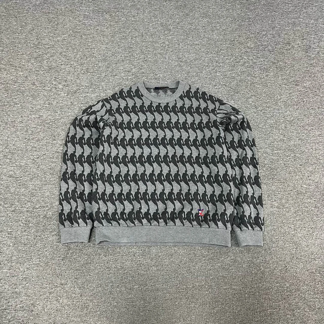 99新 LouisVuitton/路易威登 NBA联名 人像满印 圆领卫衣 XL码