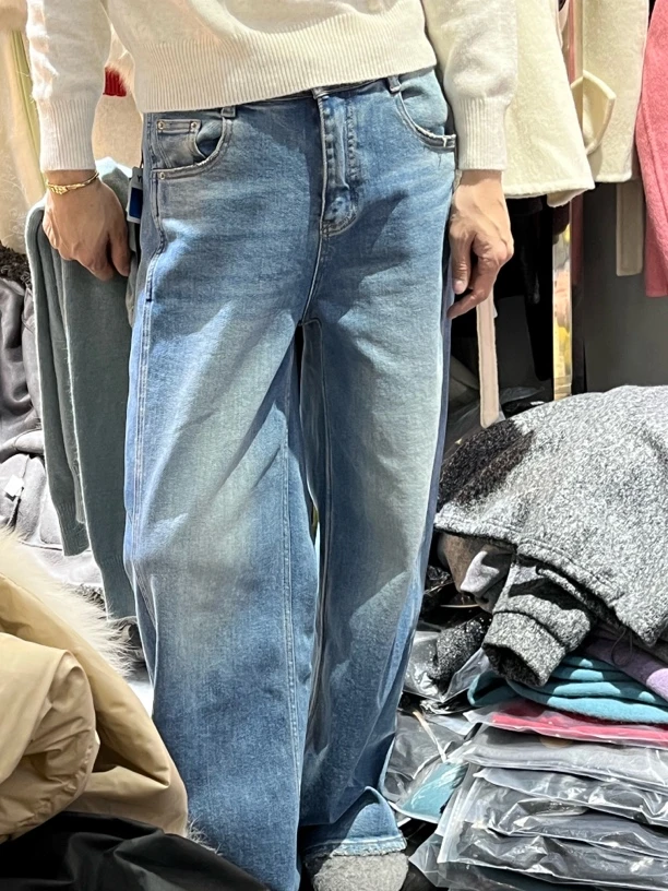 牛仔裤蓝色休闲百搭