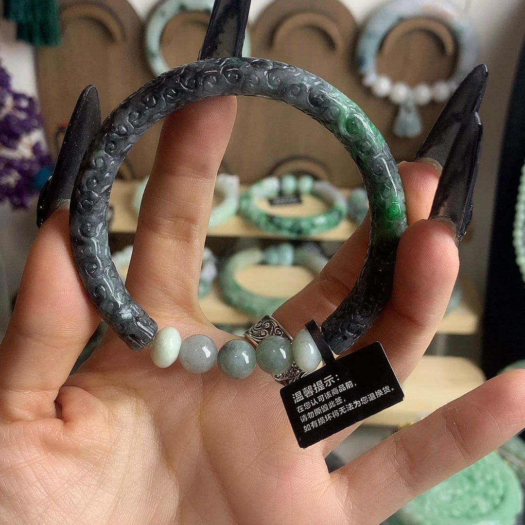 乌鸡辣绿手镯手续