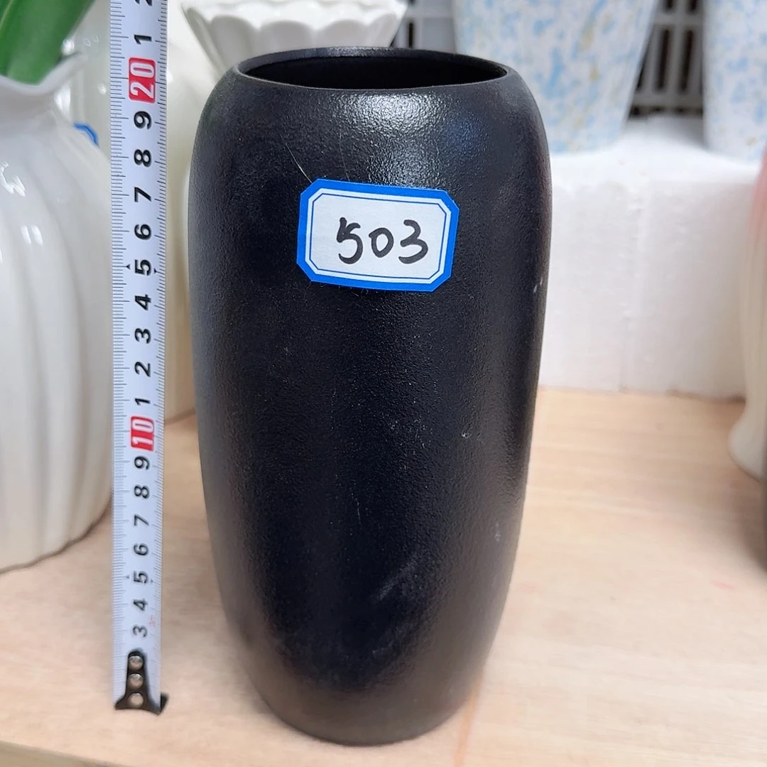 瓶503号磨砂黑陶瓷高20厘米一个