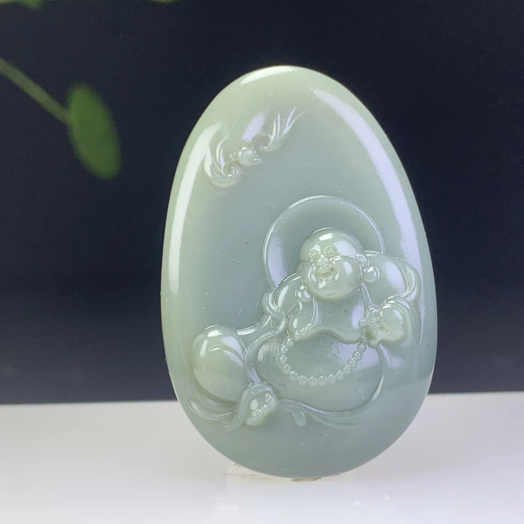 D2702珠宝玉石精选和田玉吊坠