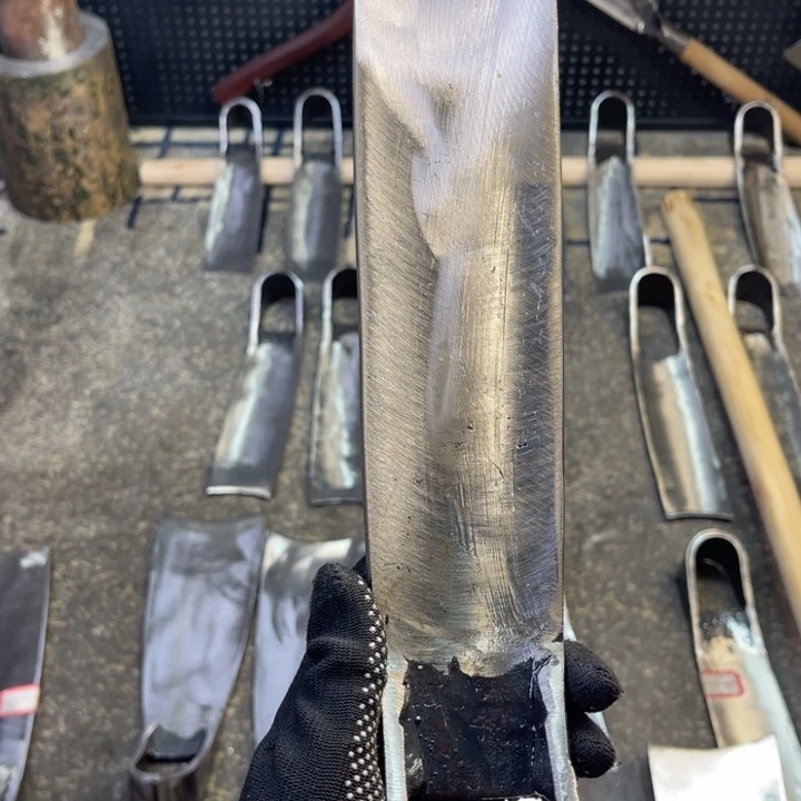 好****龙泉手工制作工艺锄头