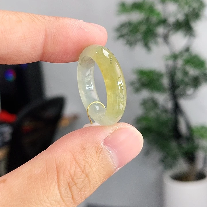 翡翠未镶嵌戒指15号