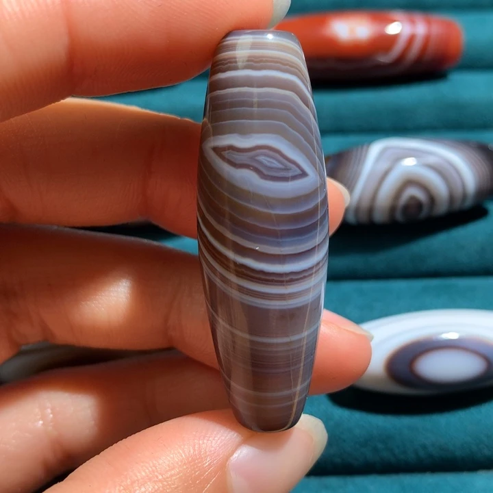 未镶嵌玛瑙/玉髓珠宝奇石