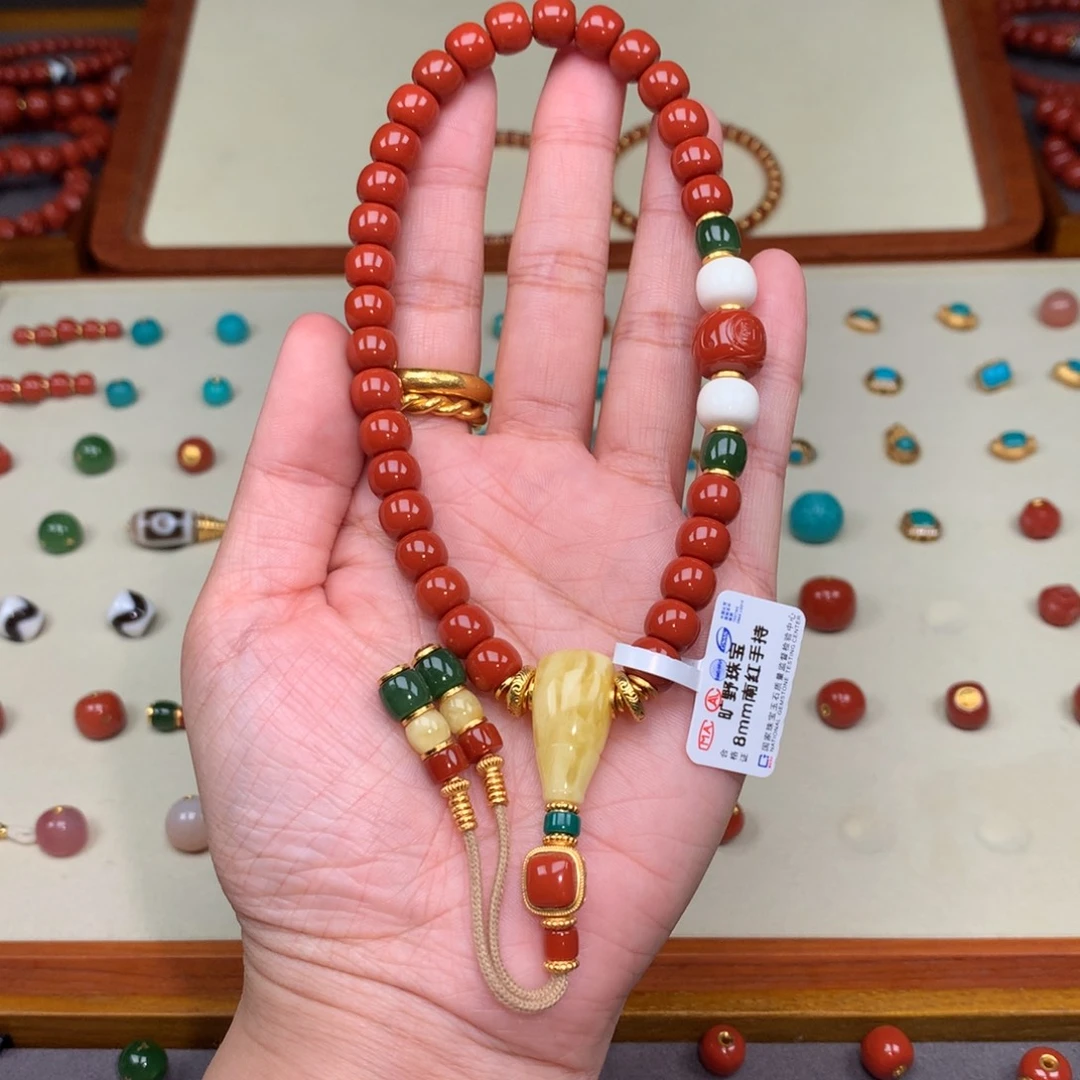 南红玛瑙未镶嵌颈饰