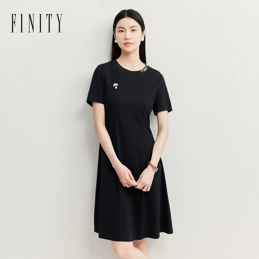 【粉丝专享】FINITY 新款连衣裙显瘦气质针织时尚 F21Y3D07L3
