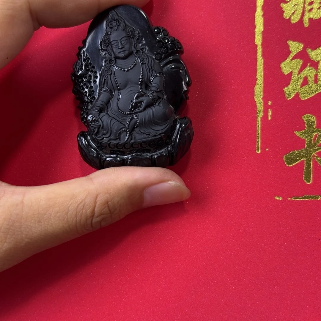 未镶嵌琥珀珠宝奇石381