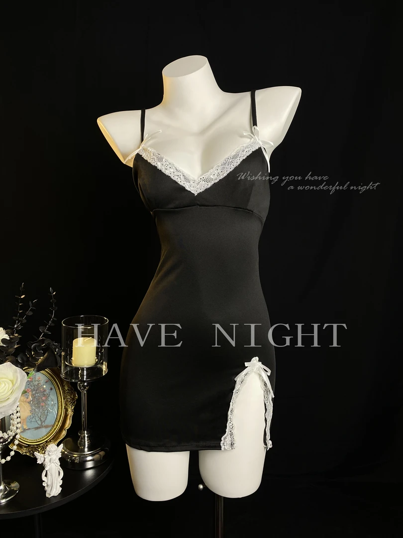 HAVENIGHT【纯白诗】甜美性感蕾丝花边黑色气质显瘦修身百搭睡衣