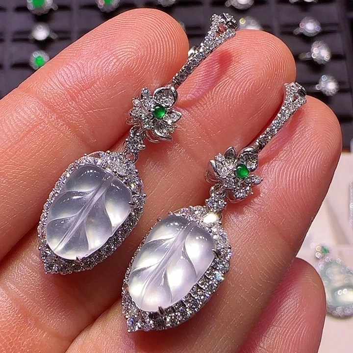 翡翠耳坠18K金镶嵌耳坠