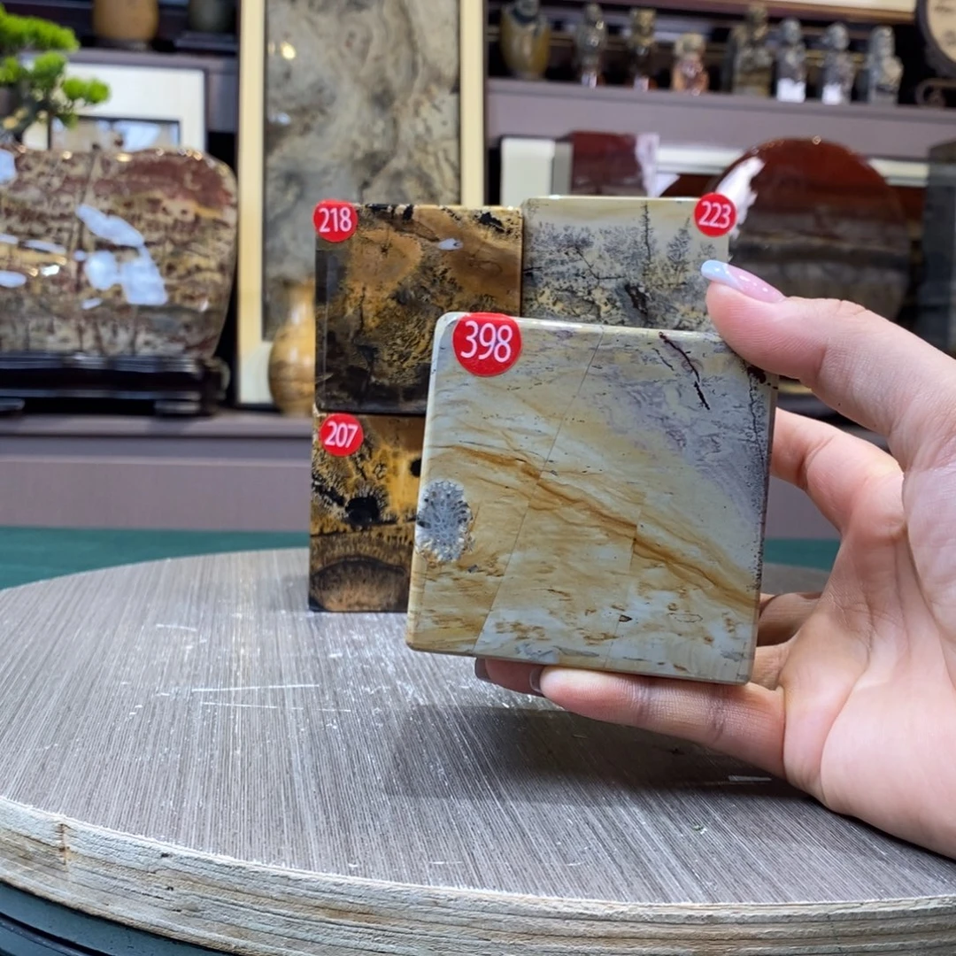 红***西石材广西国画石草花石