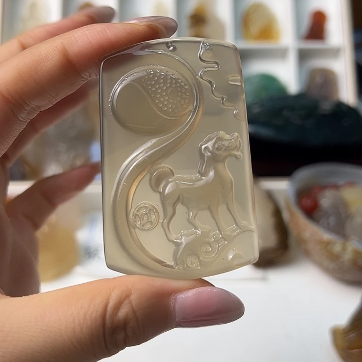 玛瑙/玉髓颈饰合金