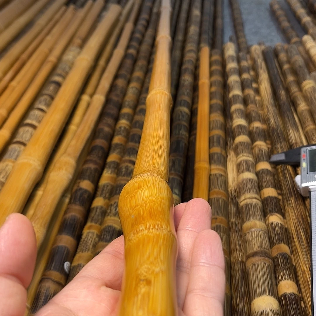 天****竹精美玉竹把玩棍长1.05米，直径2.4-2.7cm