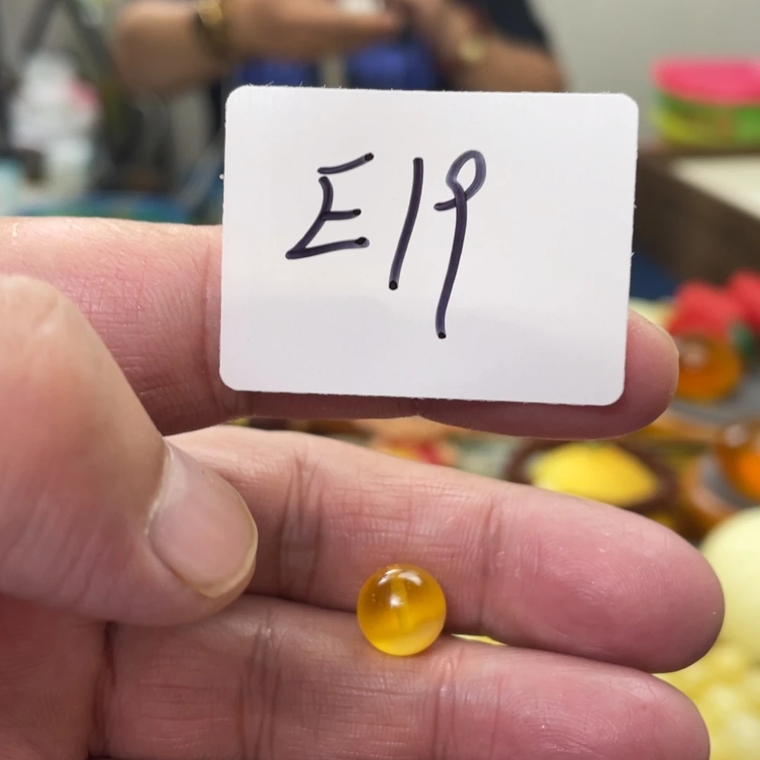 手链琥珀未镶嵌多样性发，发其中一件