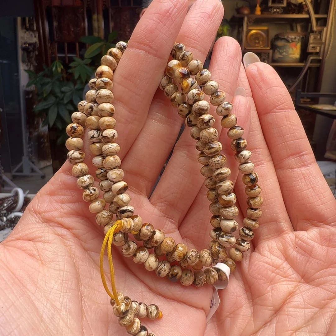 琥珀未镶嵌裸石抚顺琥珀20079五