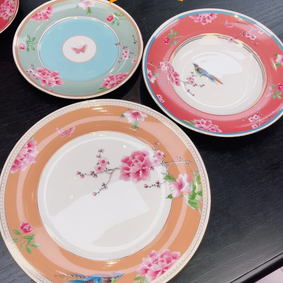 瓷片三个——————————-