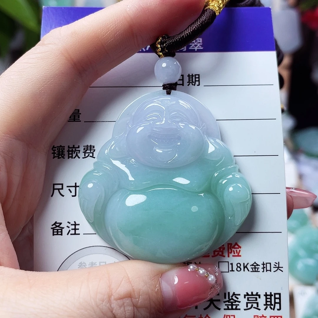 翡翠未镶嵌颈饰佛公53