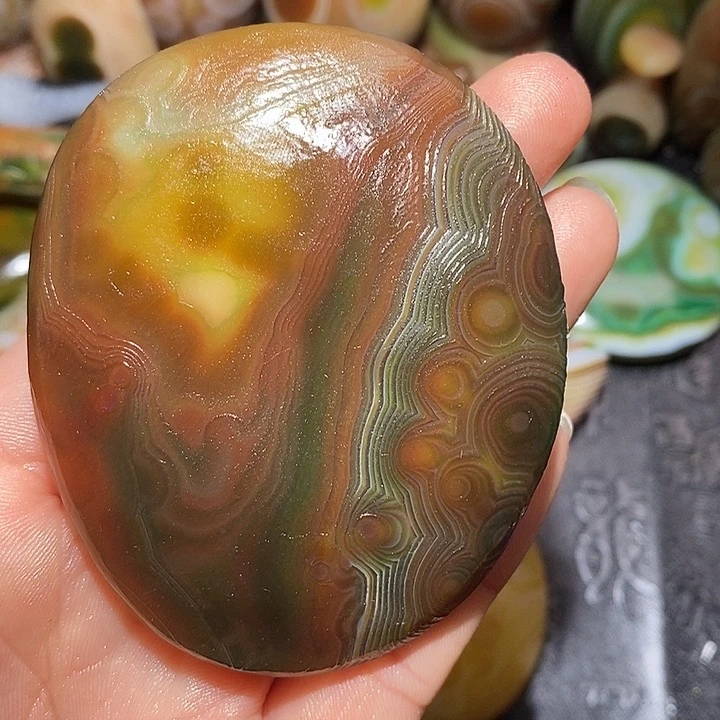 蓉****玛瑙/玉髓颈饰合金