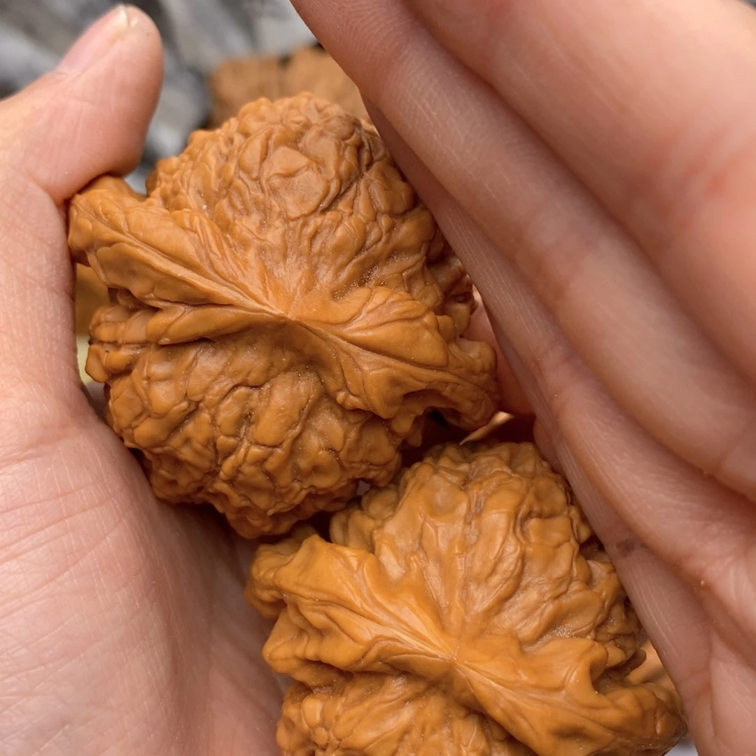 文玩核桃把件53全品龙鼎