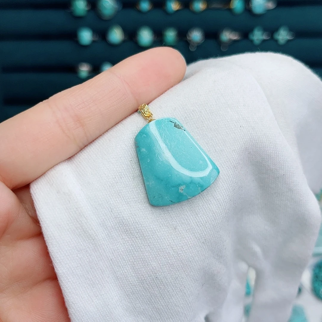 绿松石18K金镶嵌绿松石