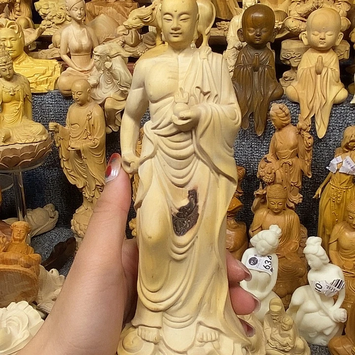 黄杨木黄杨木瑕疵地藏