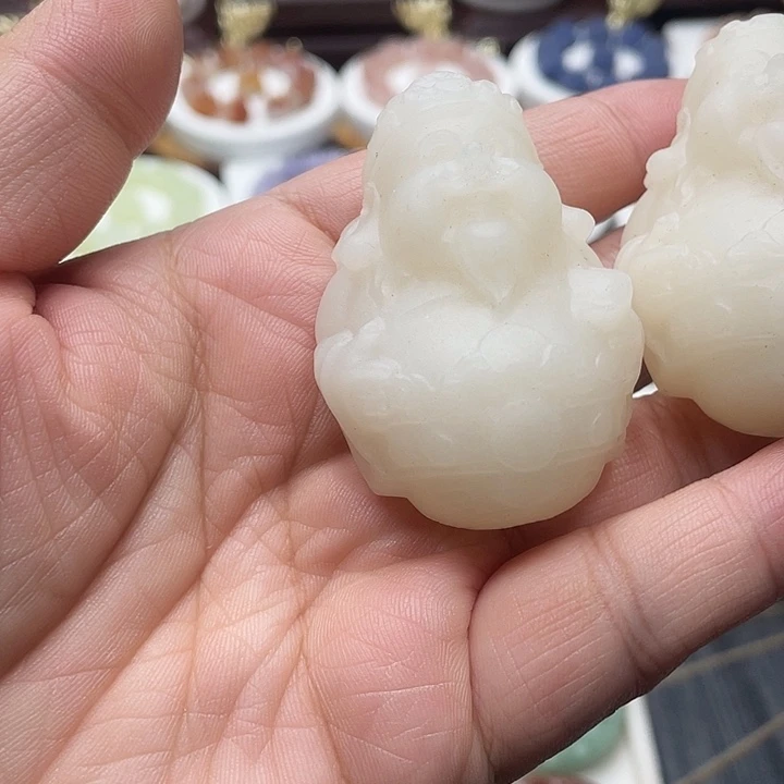 石英质玉（非洲翠）合金手串