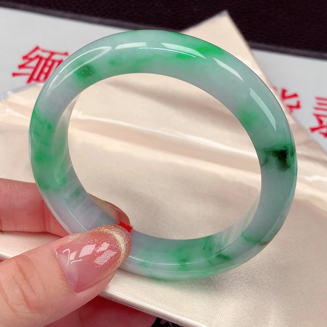 未镶嵌手镯翡翠翡翠