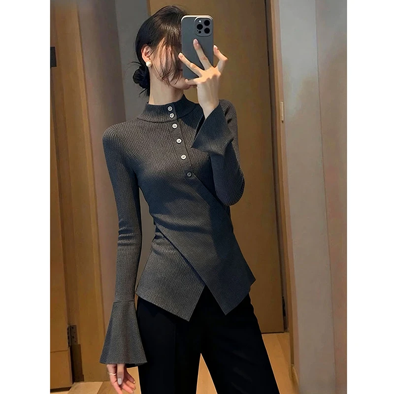 法式复古甜辣妹开叉针织打底衫女内搭设计感收腰喇叭长袖上衣早秋