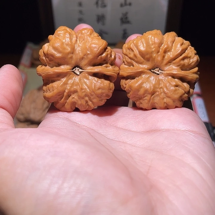 大***巍手串/手链核桃蛤蟆头