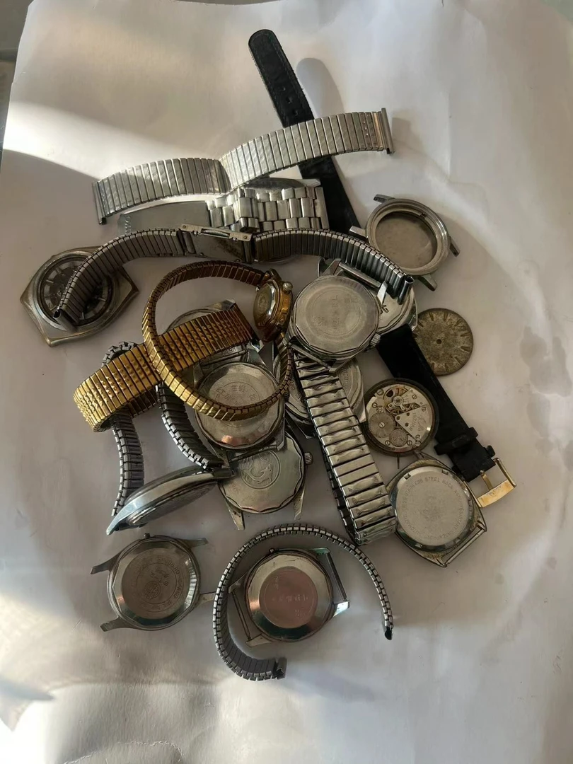 70多种钟表配件【以直播间为主】