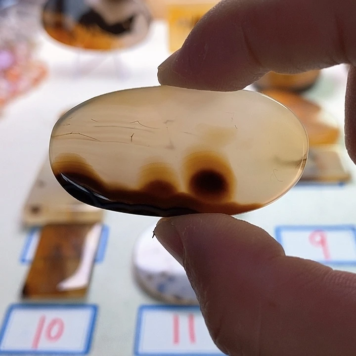 玛瑙/玉髓未镶嵌珠宝半成品