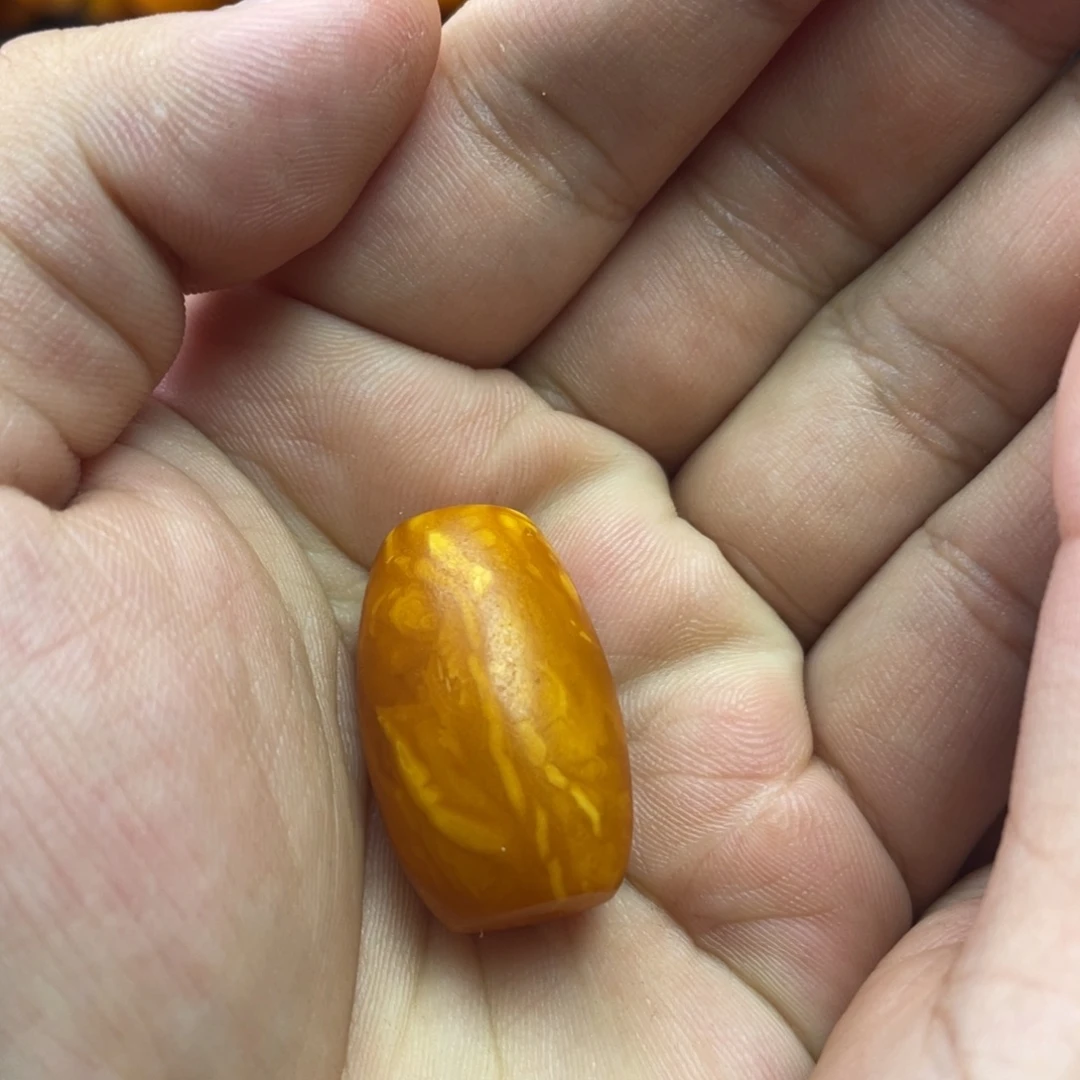 琥珀未镶嵌吊坠(不含链)