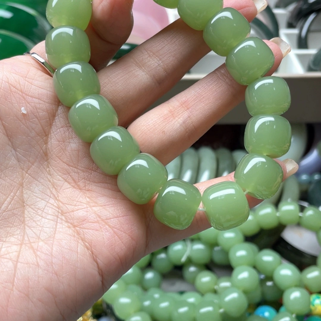 蛇纹石玉未镶嵌手链