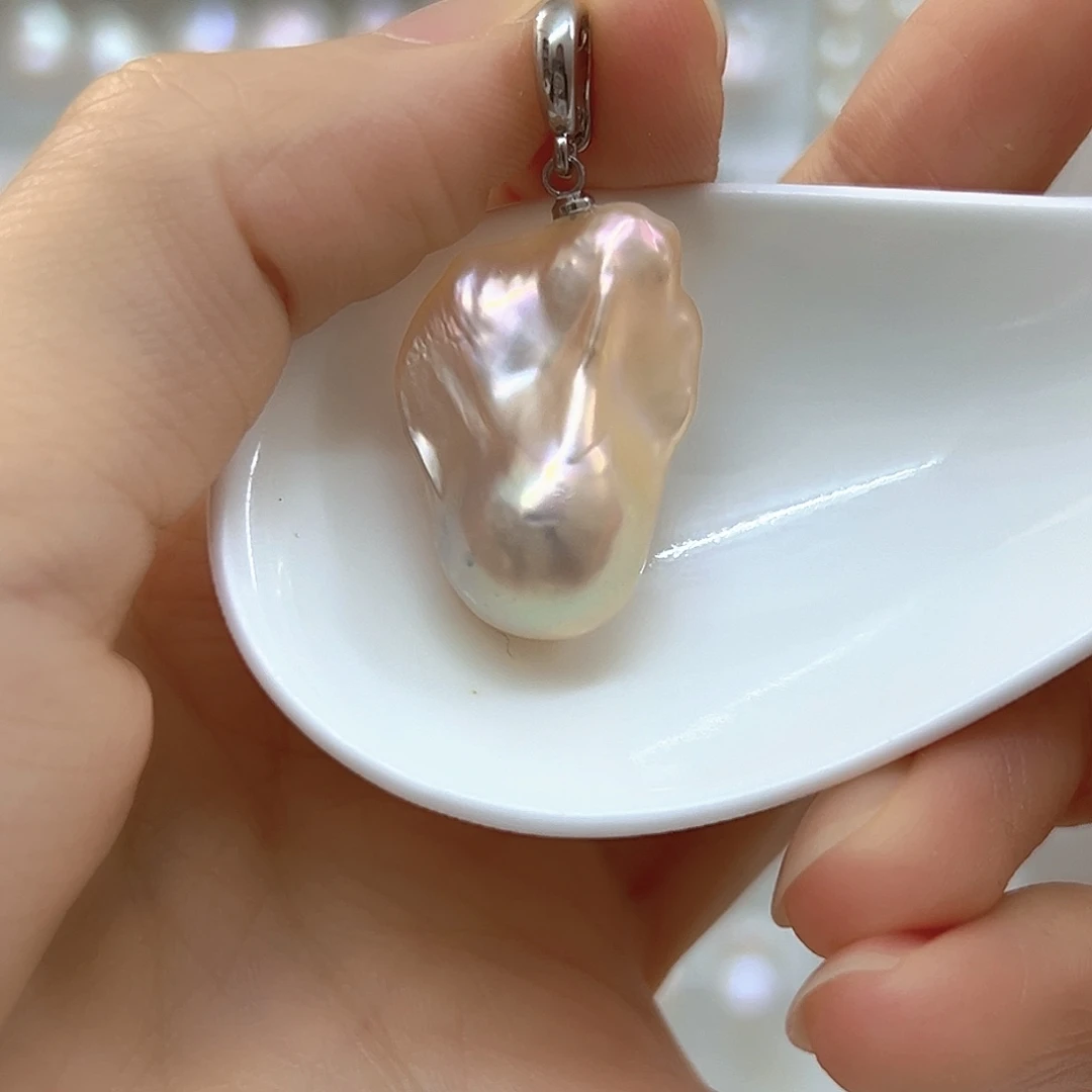 颈饰未镶嵌淡水珍珠