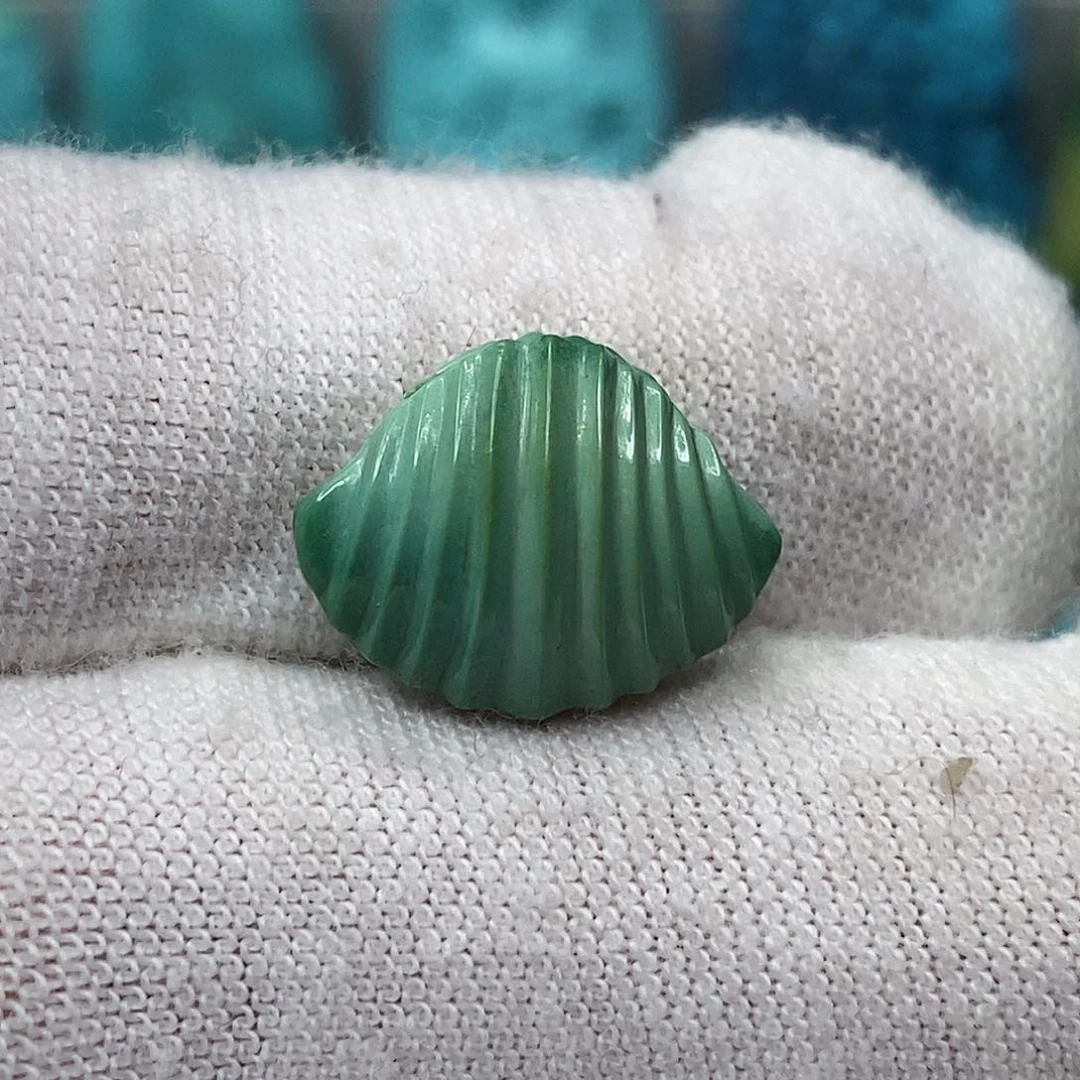 未镶嵌绿松石天然原矿 带武汉地大证书