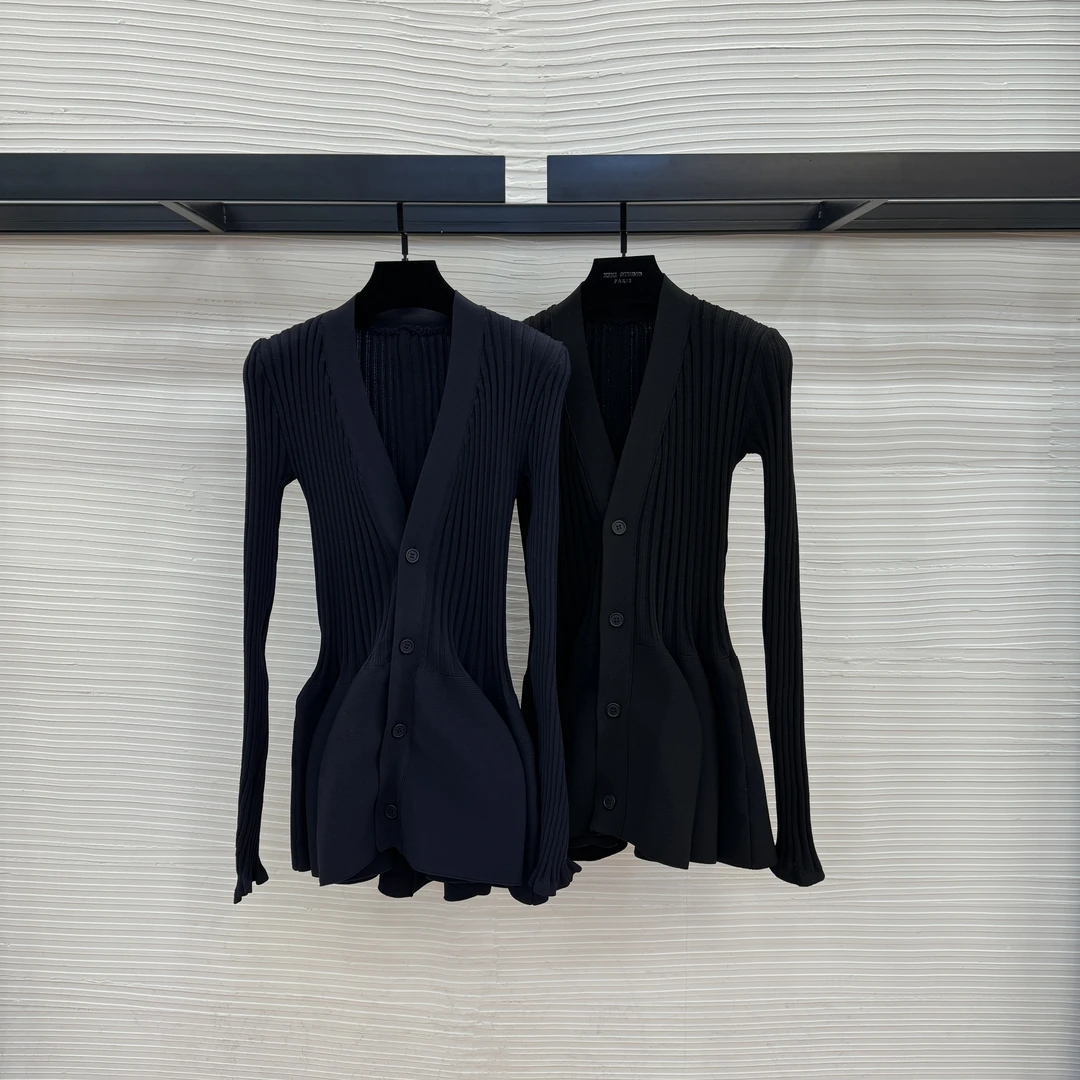 【西西高定】【优雅绽放】25年设计款显瘦V领开衫