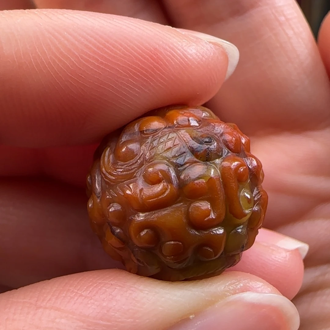 和田玉未镶嵌挂件小**刀