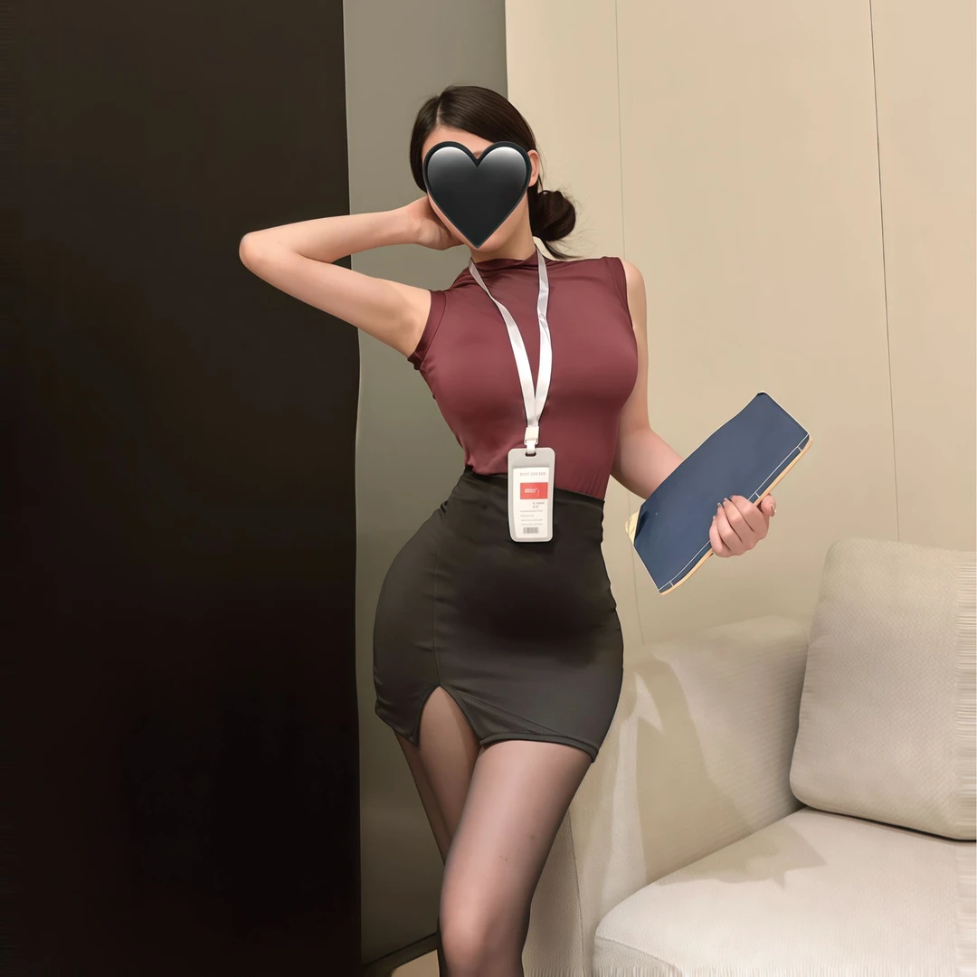 微胖纯欲风紧身无袖背心t恤上衣女夏季高腰气质御姐包臀短裙套装