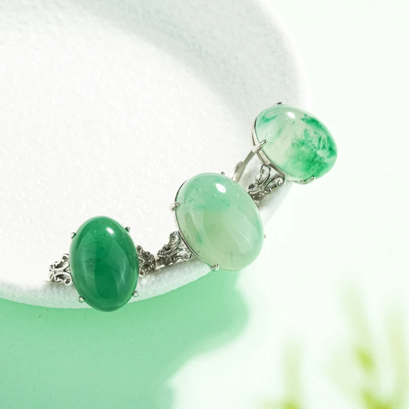 天然飘绿非洲翠大戒指（多样性发其一） 01