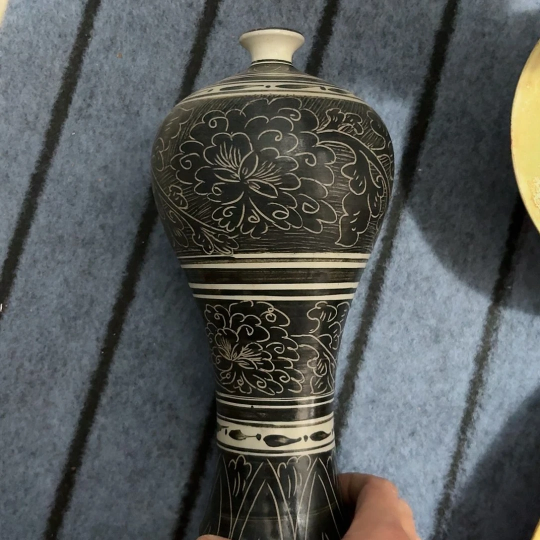 瓷片他斤斤计较了旅途咯摸摸摸摸哦
