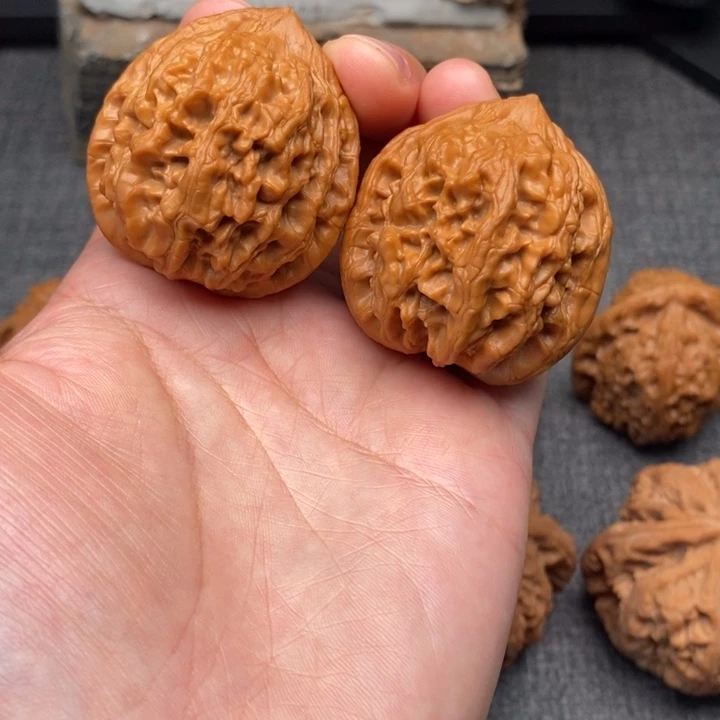 吊坠文玩核桃全品37大沽石