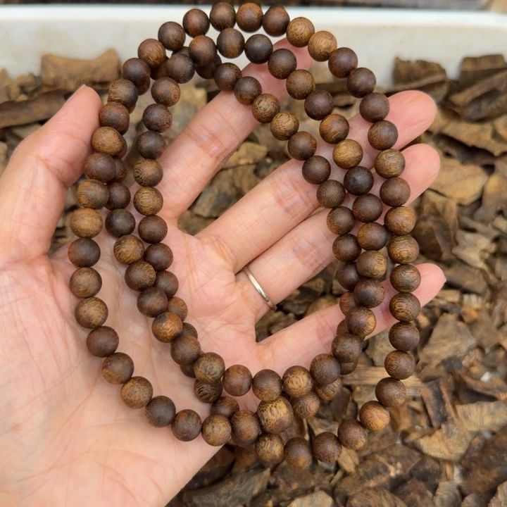 祥***n沉香香囊沉香海南白棋沉浮0.8规格34