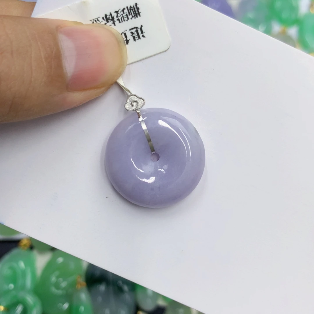 颈饰18K金镶嵌翡翠翡翠